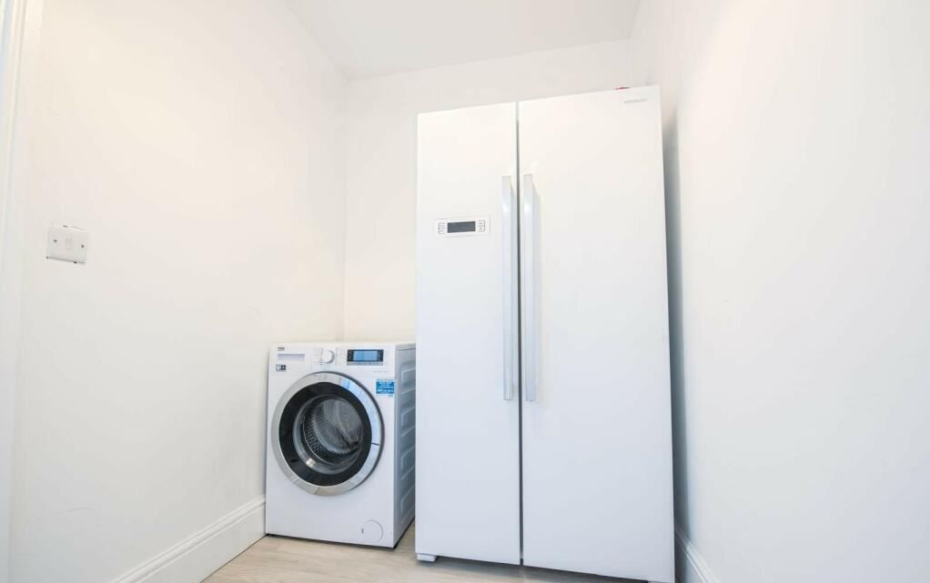 Property photo 3 of 7 Image