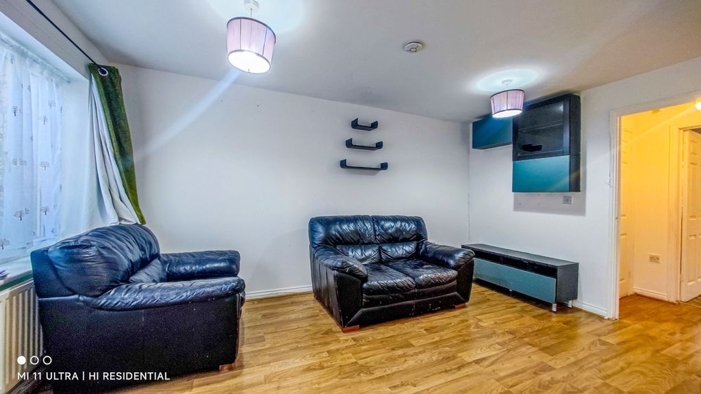 Property photo 3 of 17 Img_20241228_130737