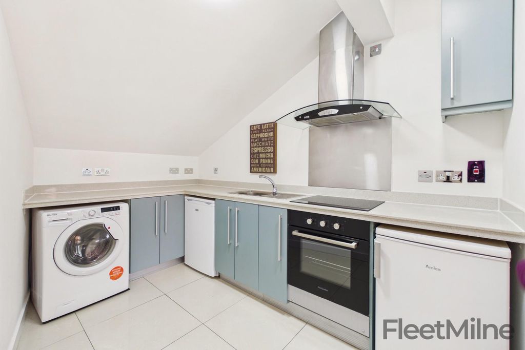 Property photo 2 of 13 Kitchen