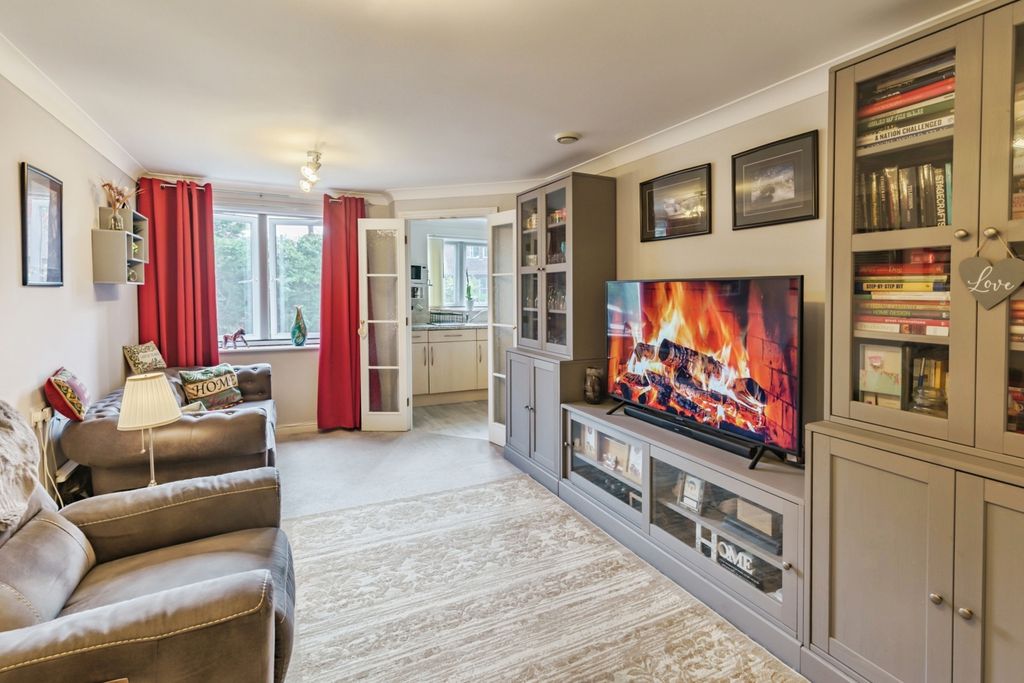 Property photo 2 of 13 Pbox-Img.Jpg