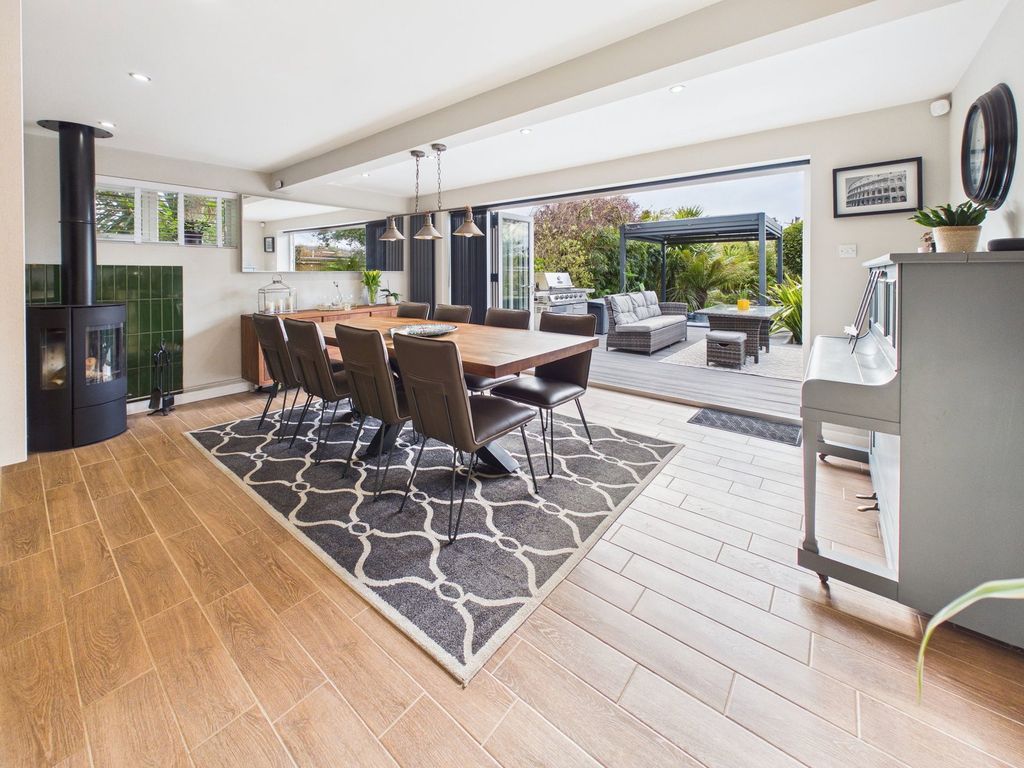 Property photo 2 of 29