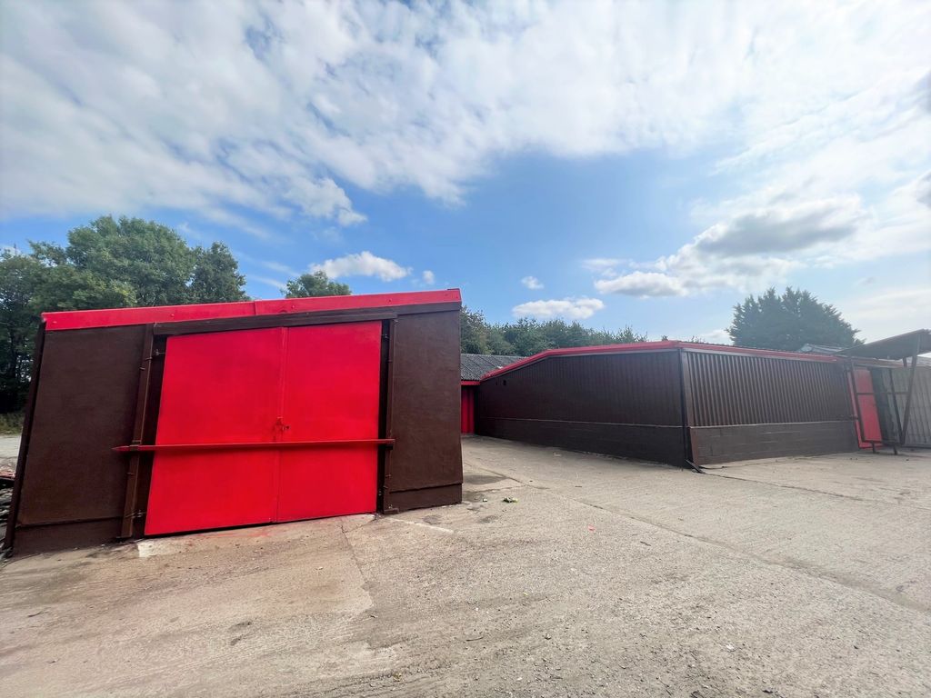 Property photo 2 of 5