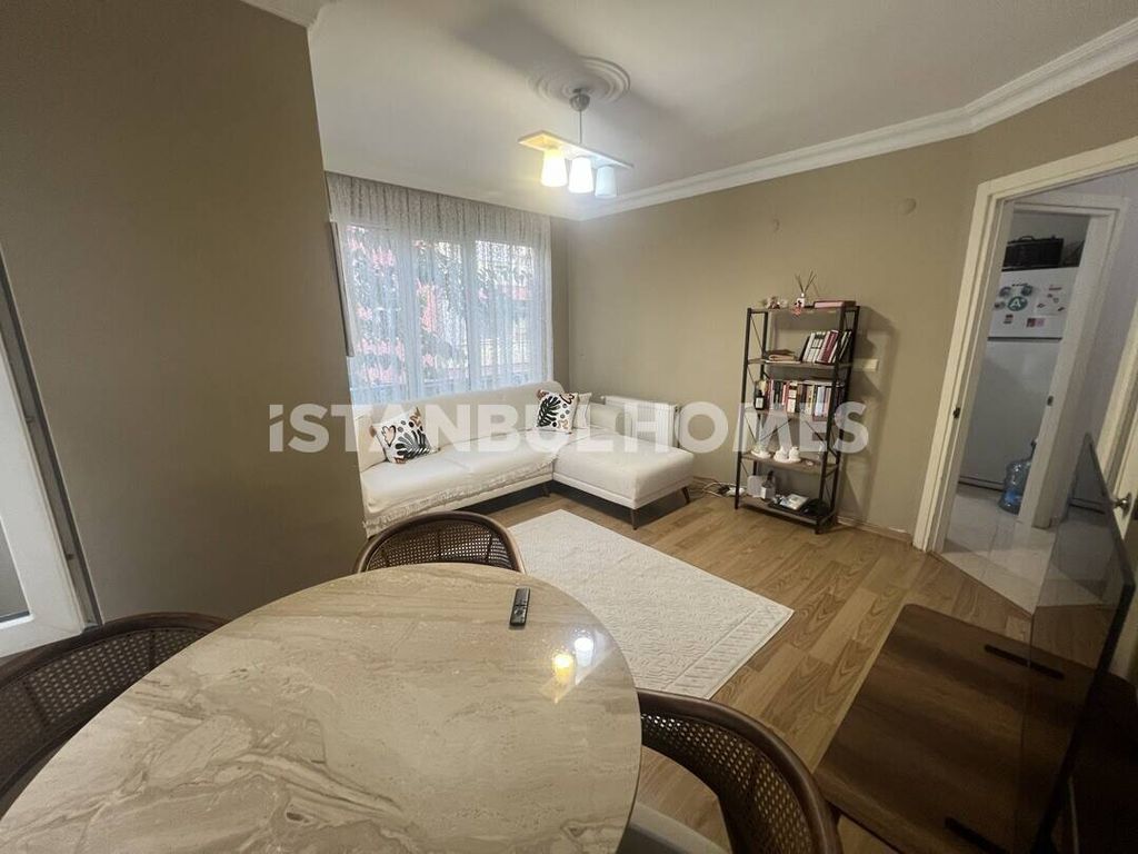 Property photo 3 of 10