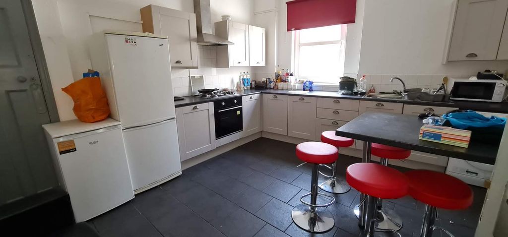 Property photo 3 of 21 Not Specified
