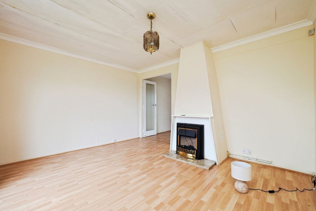 Property photo 2 of 15 Living Room