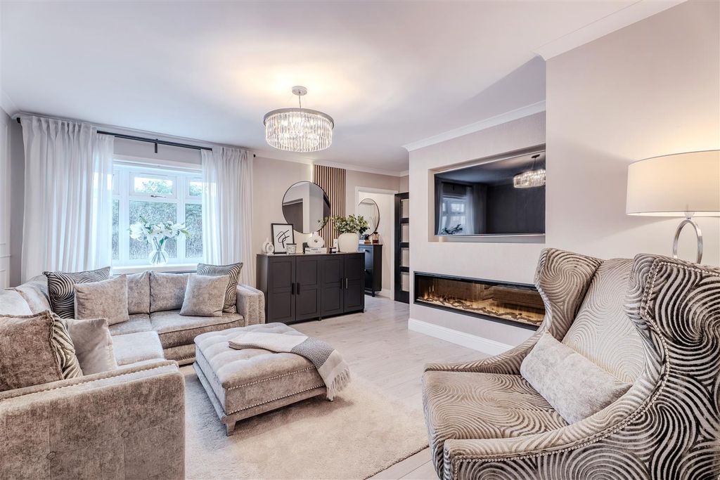 Property photo 3 of 41 15Ceres-21.Jpg