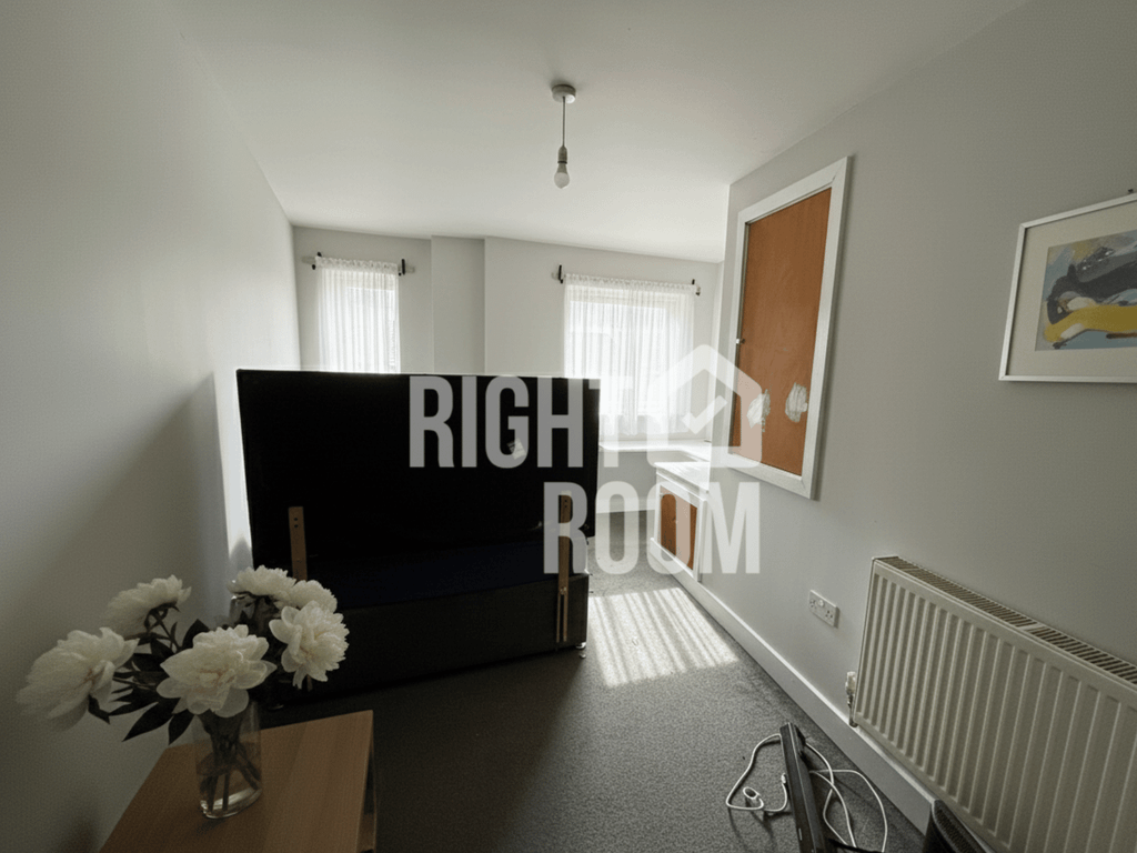 Property photo 2 of 3