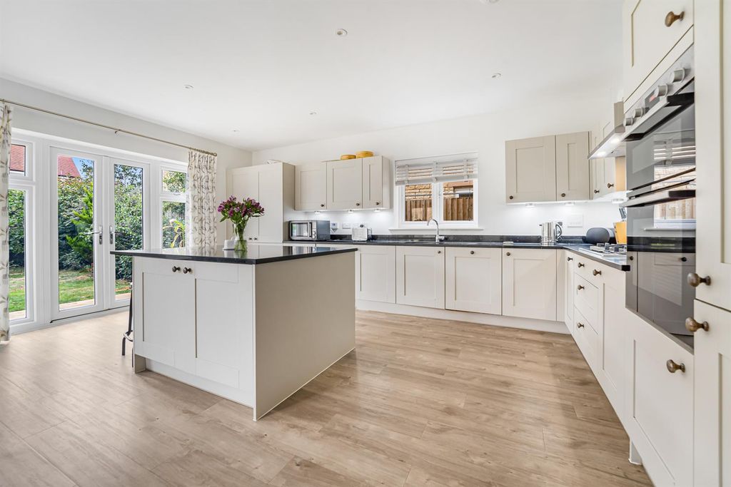 Property photo 3 of 20 2 Norrige Way-6.Jpg