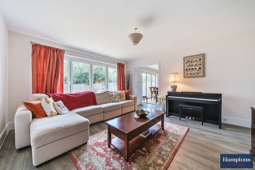 Property photo 2 of 16