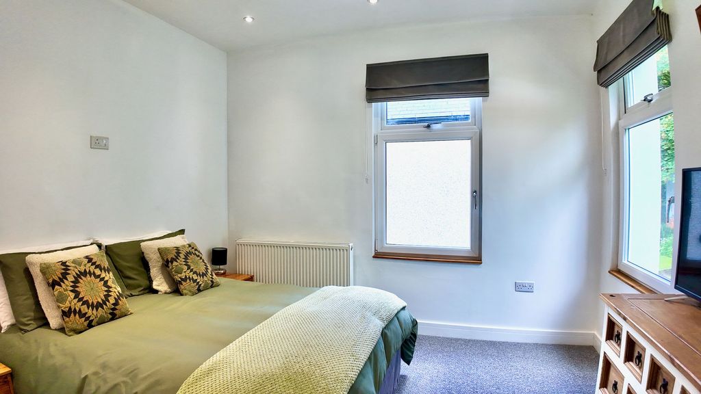 Additional image 28 of 4 bed semi-detached house for saleThe Crescent, Ebbw Vale NP23