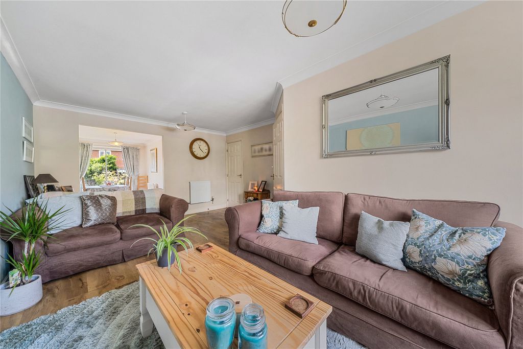 Property photo 3 of 15 Picture No. 05