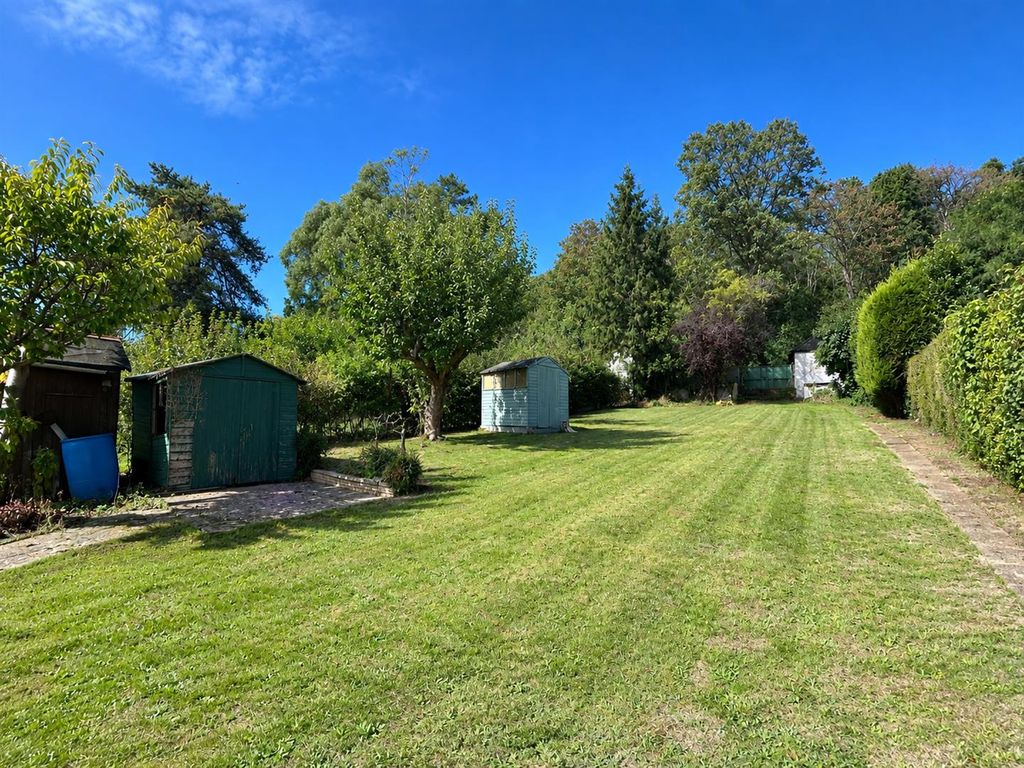 Property photo 3 of 22