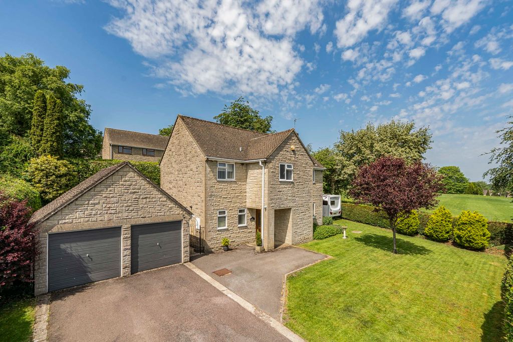 Property photo 1 of 29 31_83345