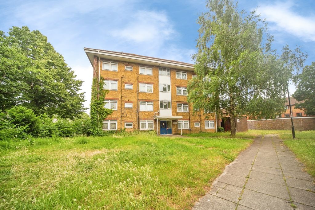 Property photo 1 of 11 Pbox-Img.Jpg