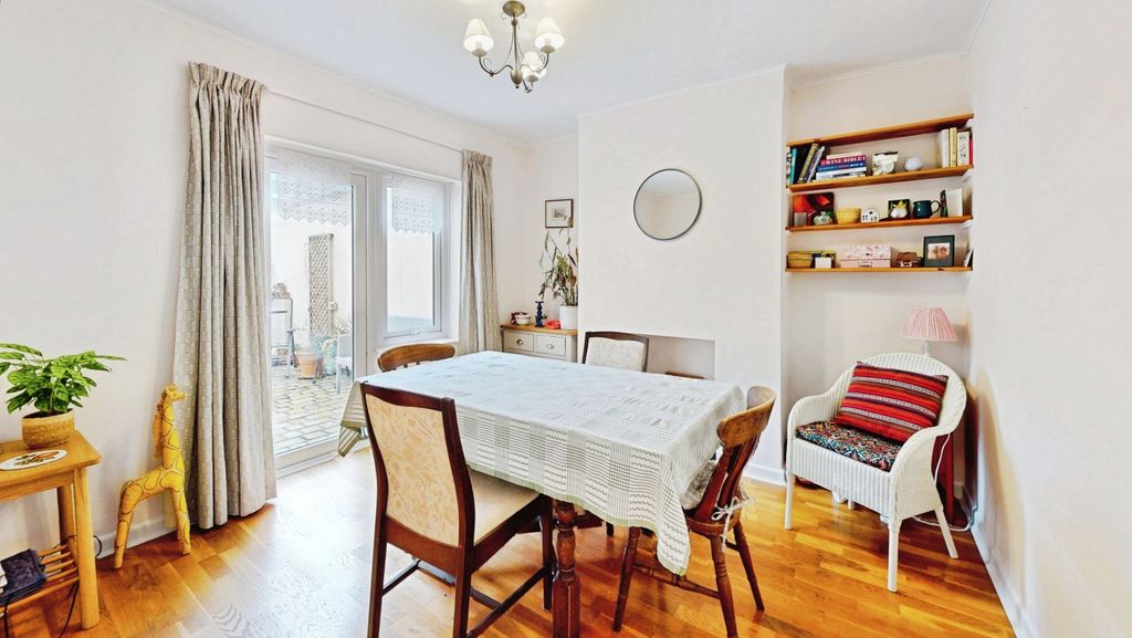 Property photo 3 of 16 9A3cc387-34638A69-02102026_132500