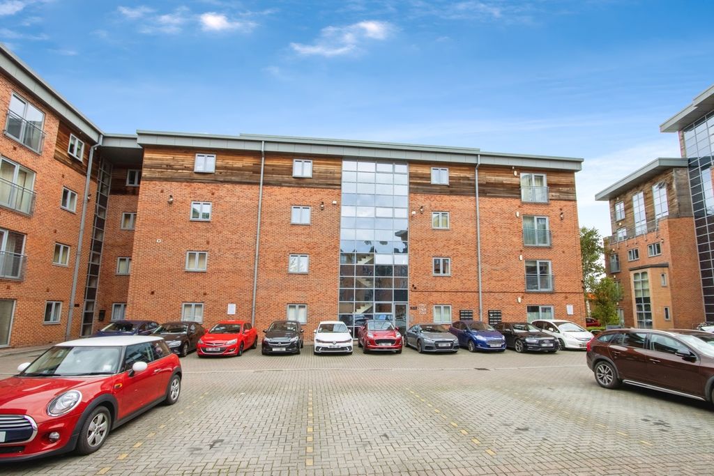 Property photo 1 of 12 Photo