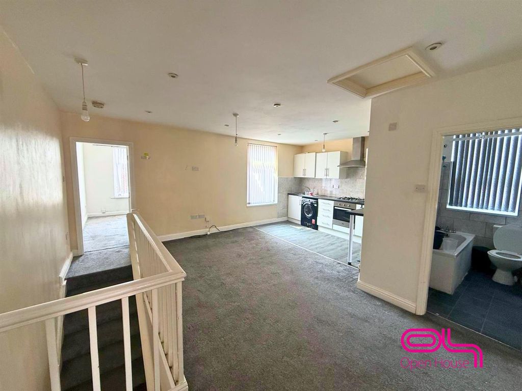 Property photo 1 of 8 Untitled Design - 2026-07-17T181313.073.Png