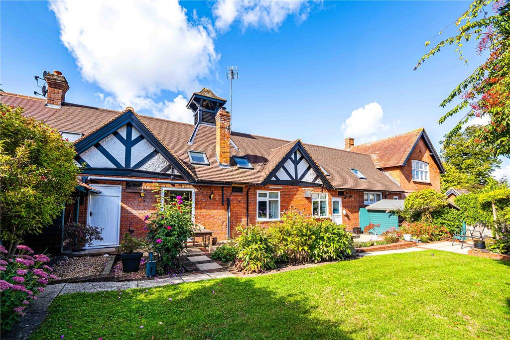 Property photo 2 of 18 Picture No. 43