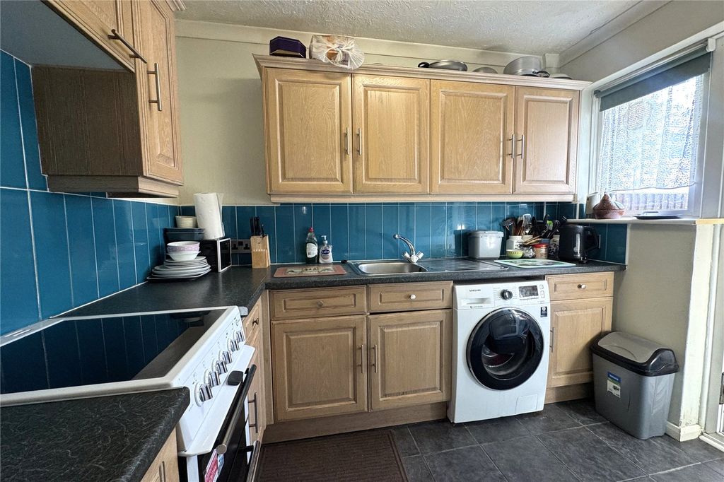 Property photo 3 of 14 Picture No. 35