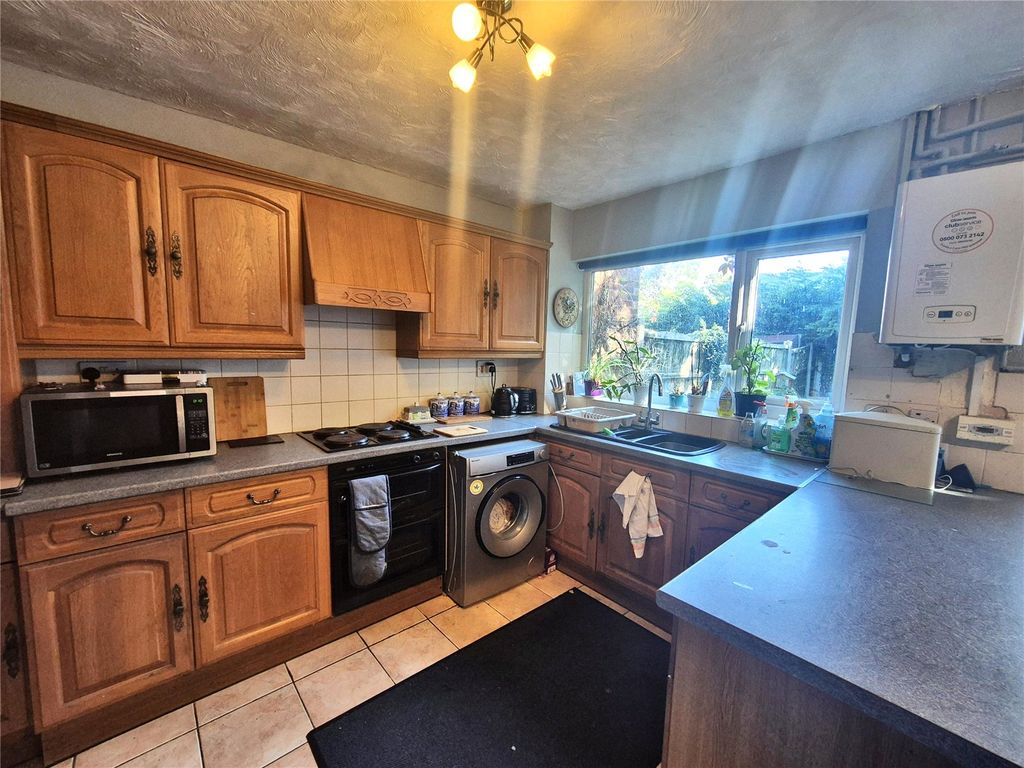 Property photo 2 of 19 Kitchen/Dining Room