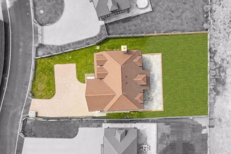 Property photo 2 of 13 Exterior