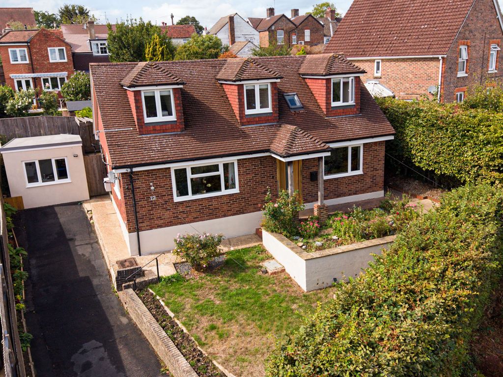 Property photo 1 of 25