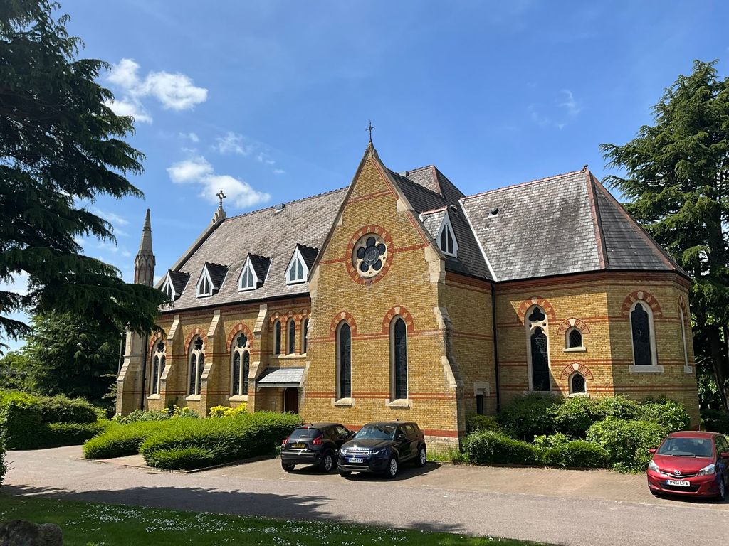 Property photo 1 of 23