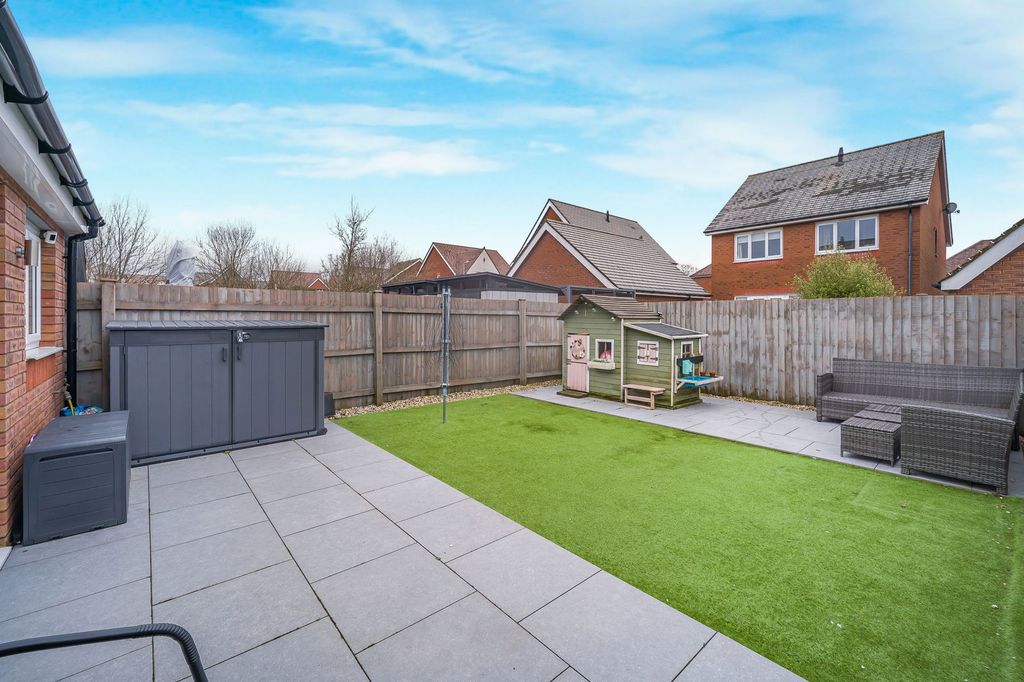 Additional image 27 of 3 bed semi-detached house for saleIvy Close, Trelewis, Treharris CF46