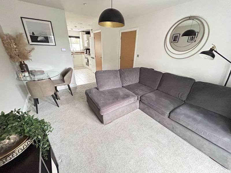 Property photo 3 of 14 Photo 3