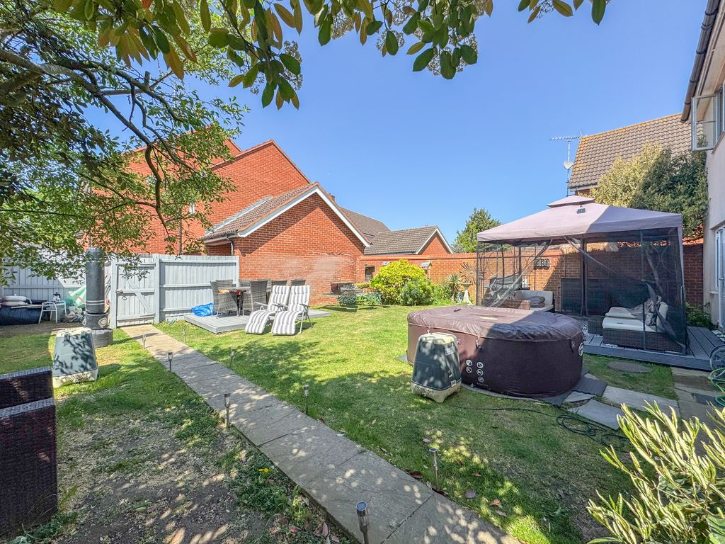 Property photo 2 of 20 Rear