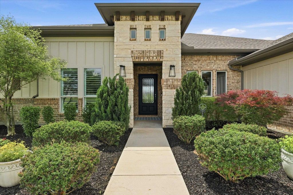 Property photo 3 of 28 <Alttext/>