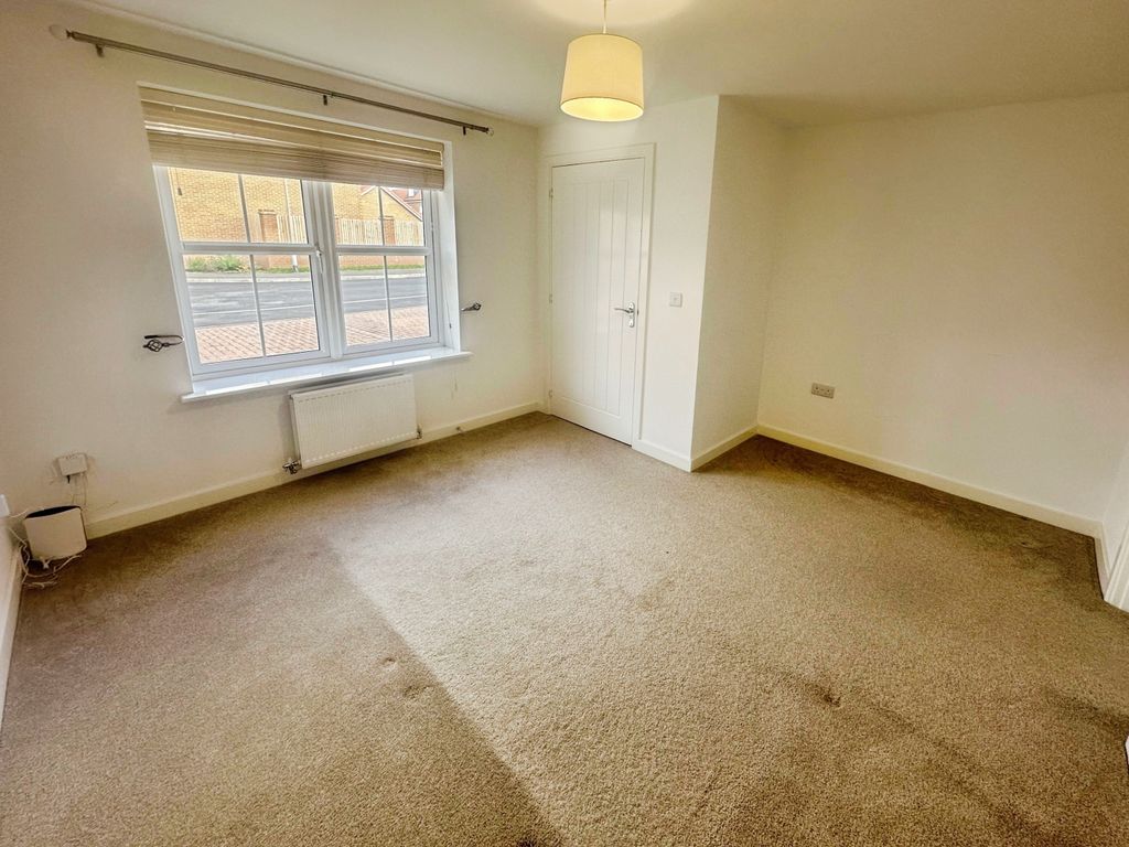 Property photo 2 of 15 Image