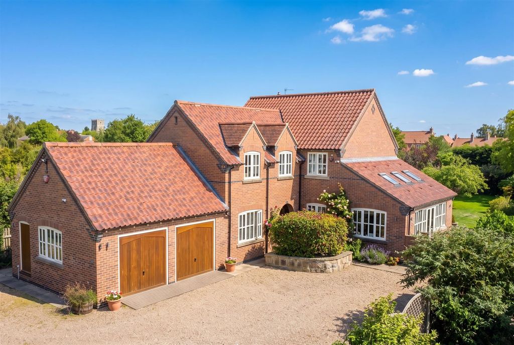 Property photo 1 of 30 Dji_Fly_2E91262401444.Jpg