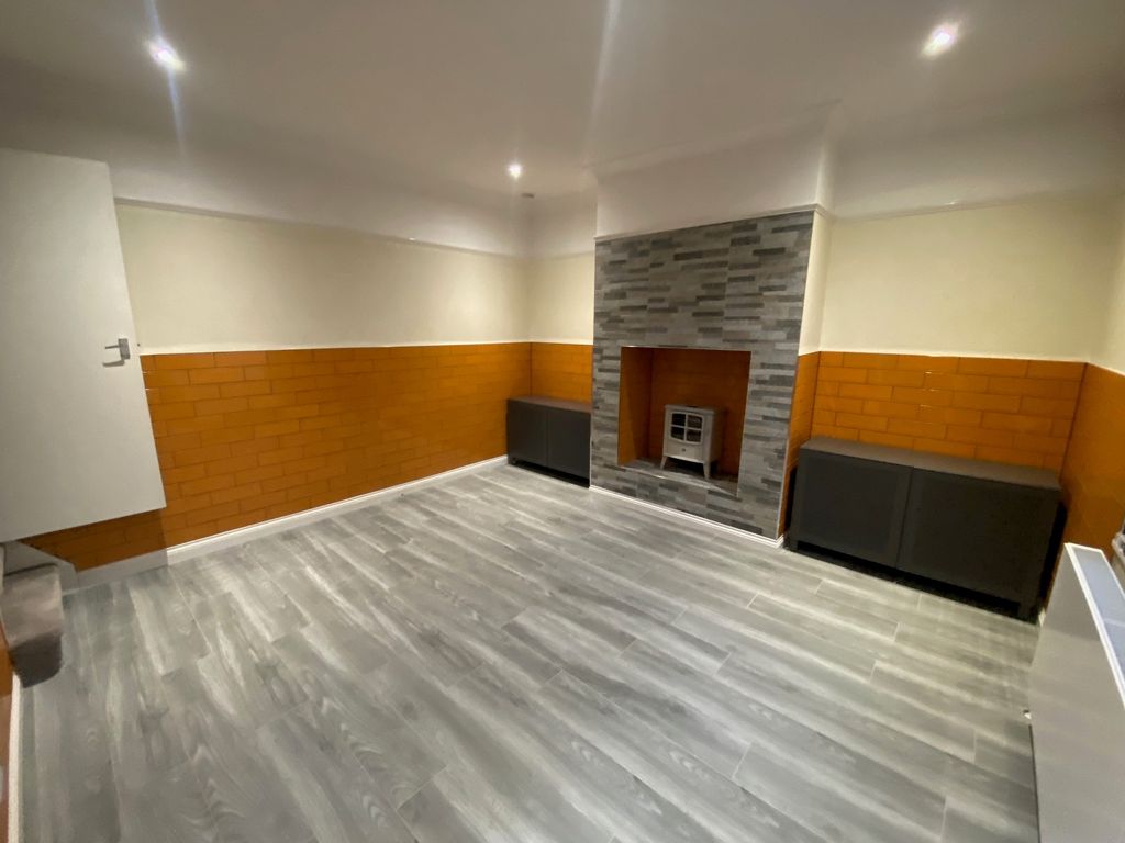 Property photo 2 of 9 Image