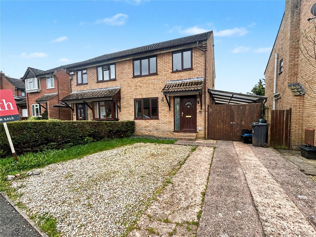 Property photo 1 of 12 20 Culm Lea