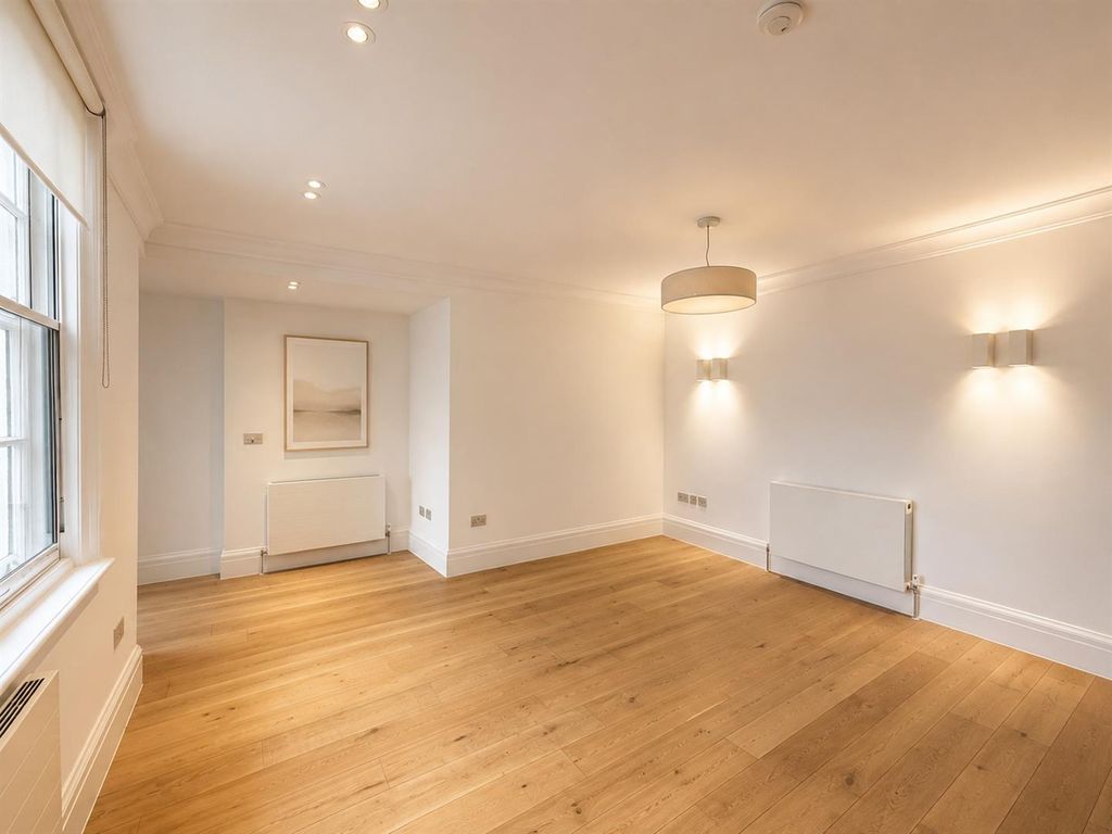 Property photo 2 of 8 Rec.Jpg