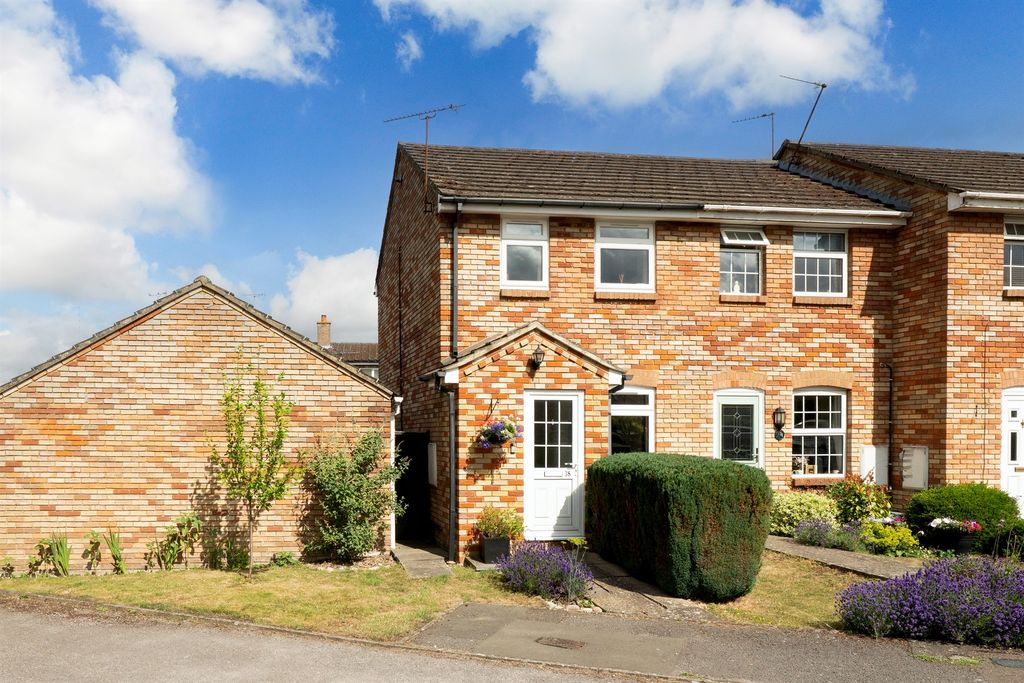 Property photo 1 of 16