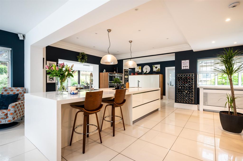 Additional image 12 of 5 bed detached house for saleDore Road, Sheffield S17
