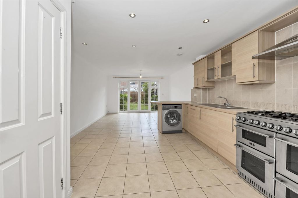 Property photo 2 of 17 Dcp_7307.Jpg