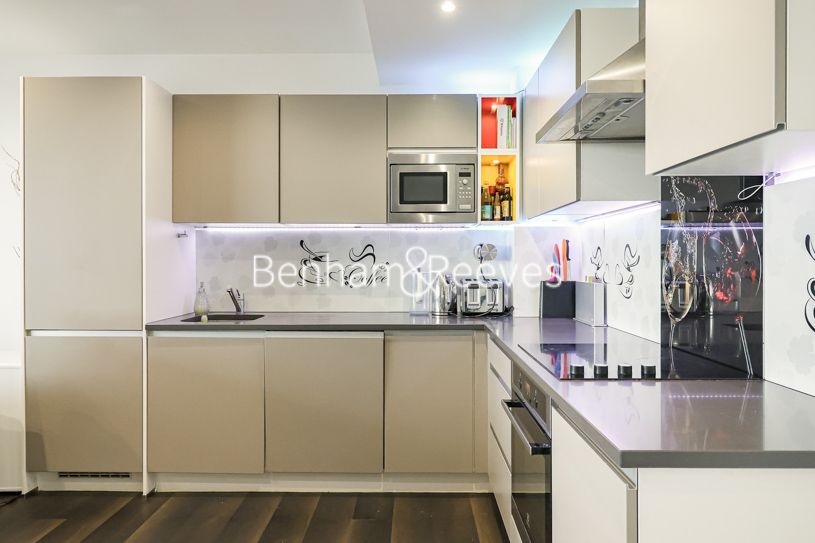 Property photo 2 of 25