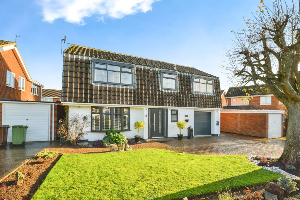 Property photo 1 of 24