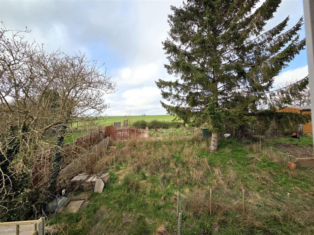 Property photo 3 of 18 Abdon Close - Rear View.Jpg