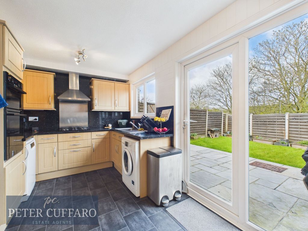 Property photo 3 of 20