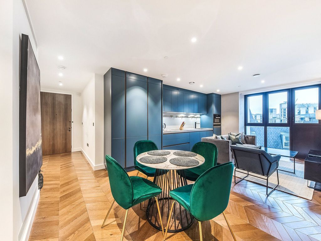 Property photo 2 of 10 Hexagon Apartments