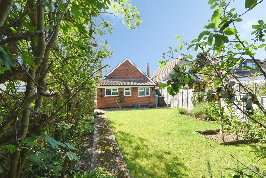 Property photo 3 of 20