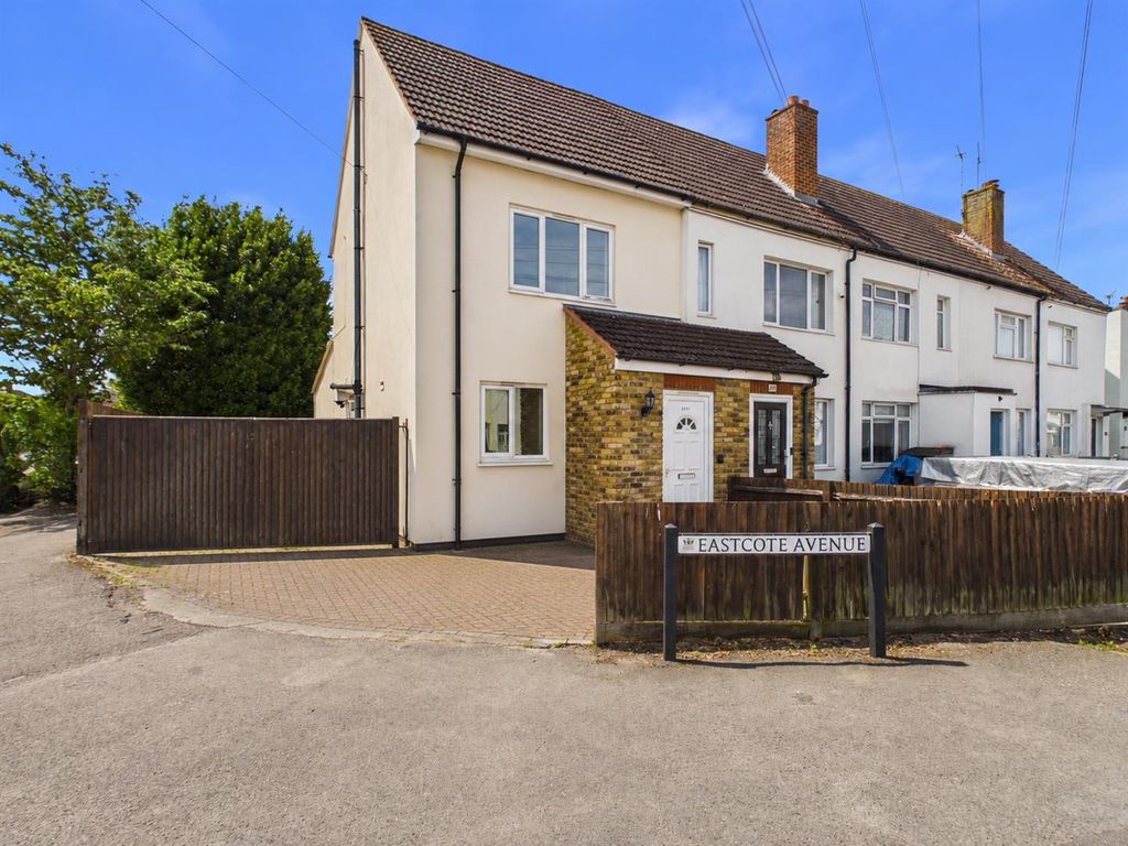 Property photo 1 of 18