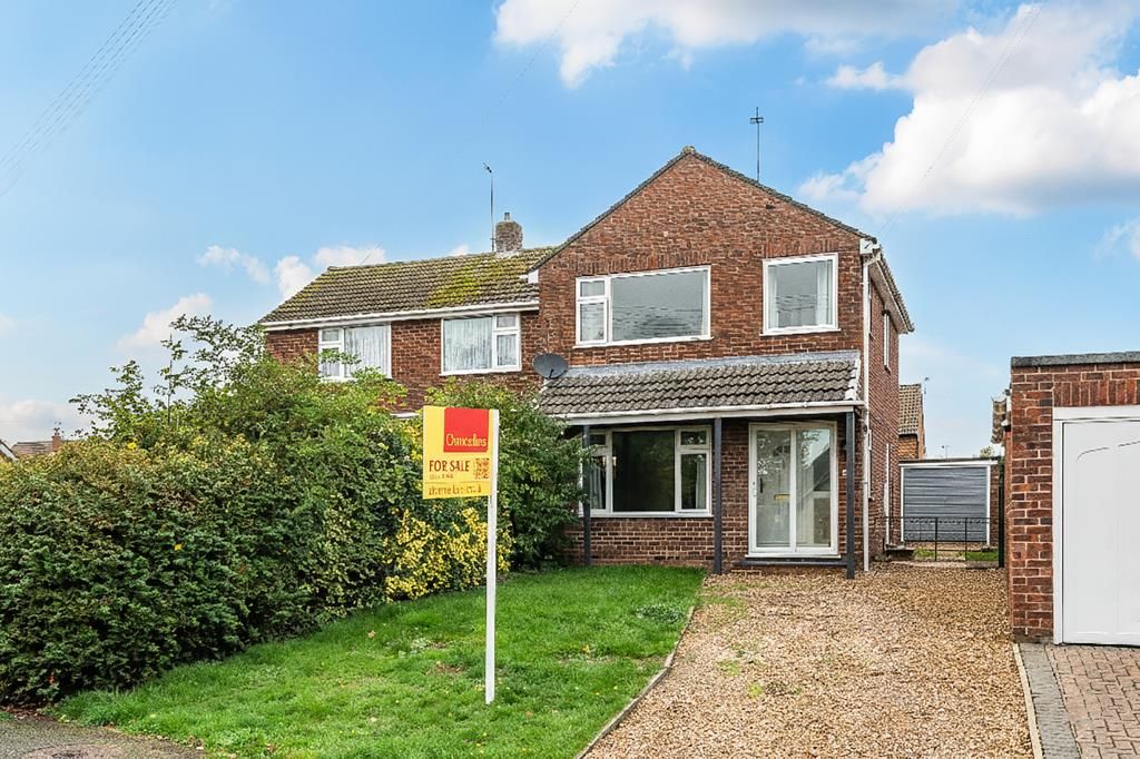 Property photo 1 of 21 Front Aspect