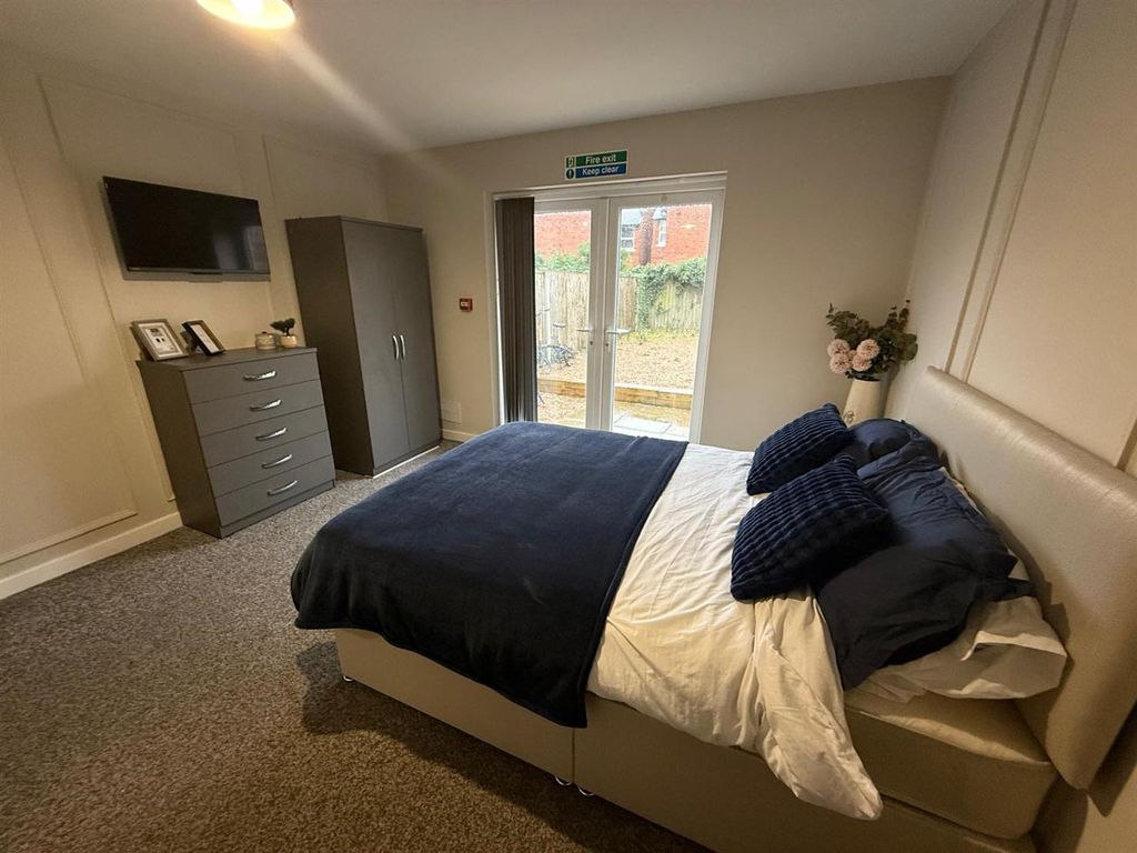 Property photo 2 of 8 John3.Jpeg