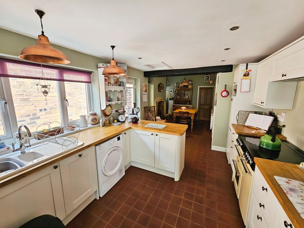 Property photo 2 of 20 Kitchen-Diner