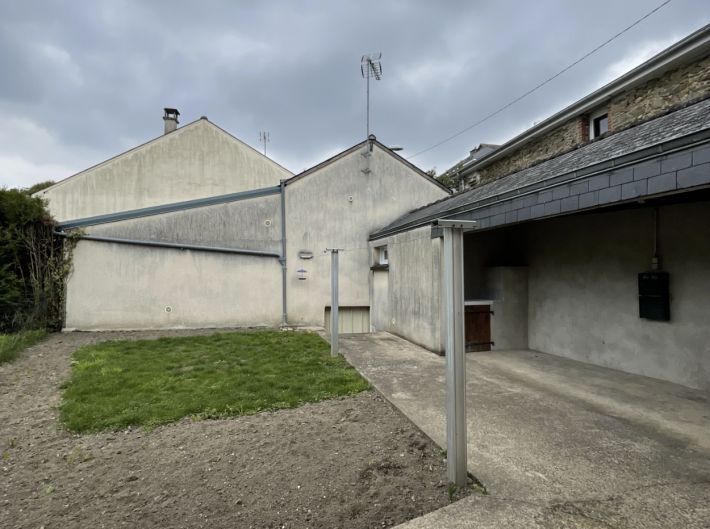 Property photo 2 of 8